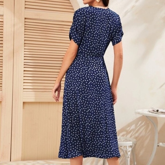 SOLD SOLD OUT Boho floral dress (8-10 LRG) - Picture 2 of 6